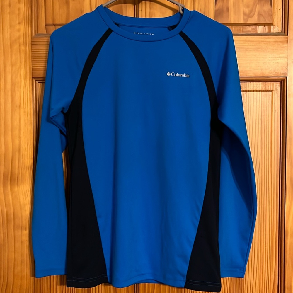 Columbia long sleeve shirt